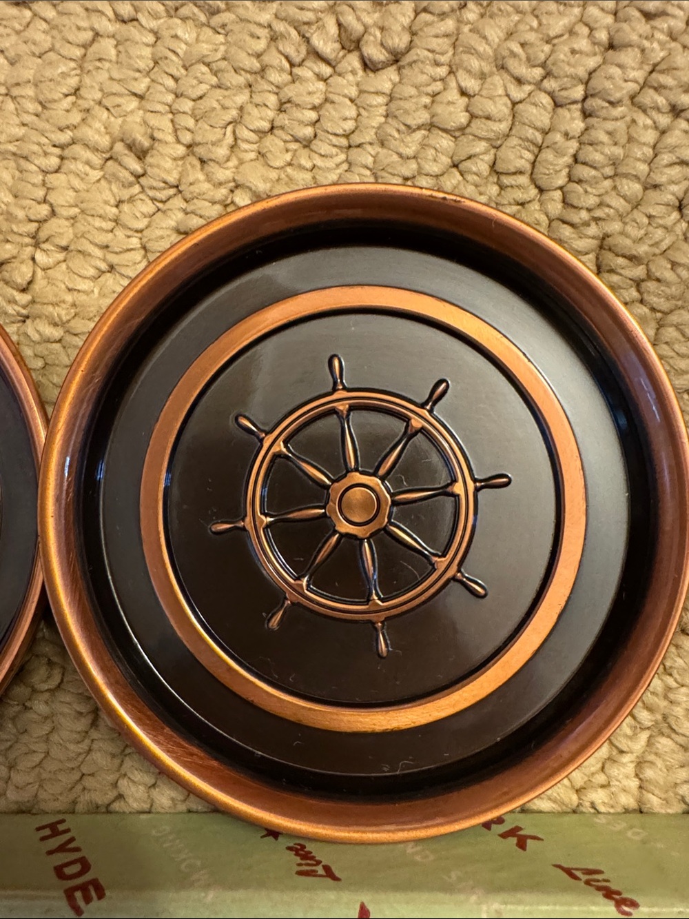 Vintage Hyde Park bronze & metal set of 6 nautical ship wheel coasters in box